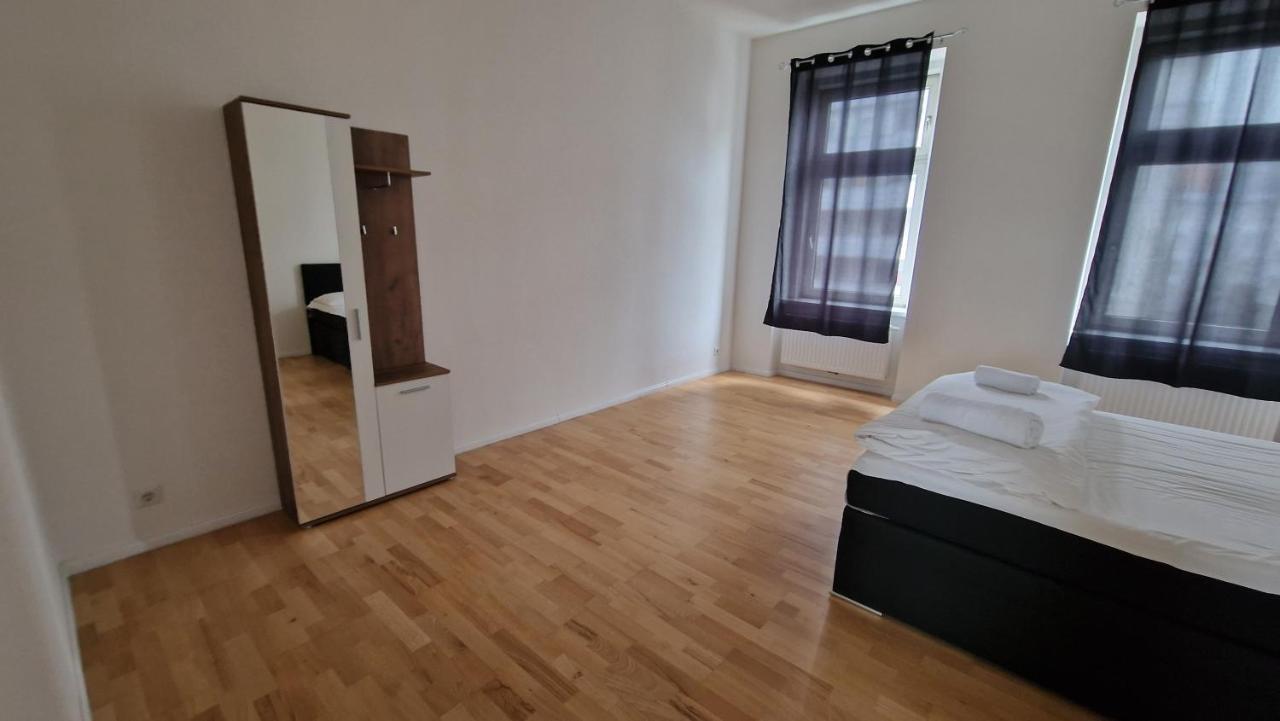 Treasure Home Apartments Вена Экстерьер фото
